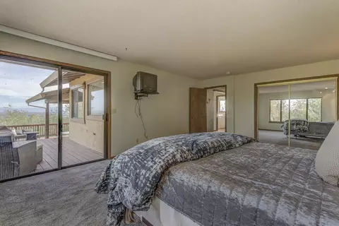 8594 Valley View Rd, Redding, CA 96001 photo 18