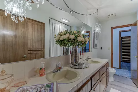 8594 Valley View Rd, Redding, CA 96001 photo 28