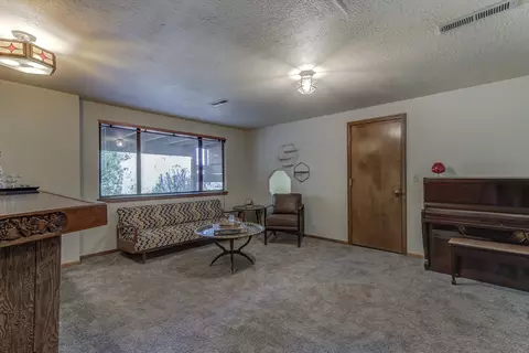 8594 Valley View Rd, Redding, CA 96001 photo 15