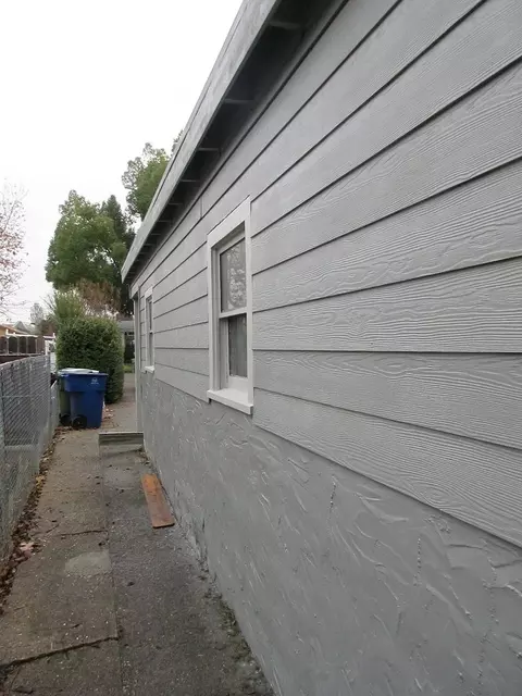 774 Loma St, Redding, CA 96003 photo 5