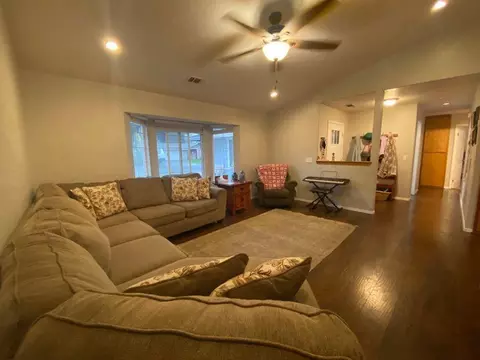 2941 Cobblestone Loop, Anderson, CA 96007 photo 4