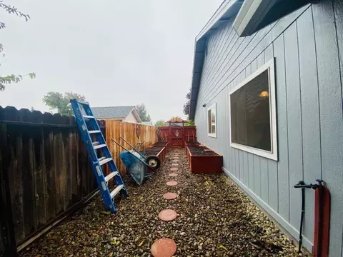 2941 Cobblestone Loop, Anderson, CA 96007 photo 22