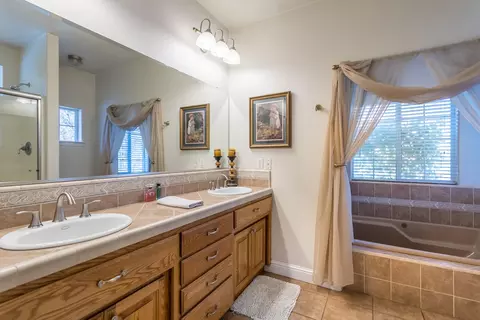 14242 Noble Oaks Dr, Red Bluff, CA 96080 photo 25