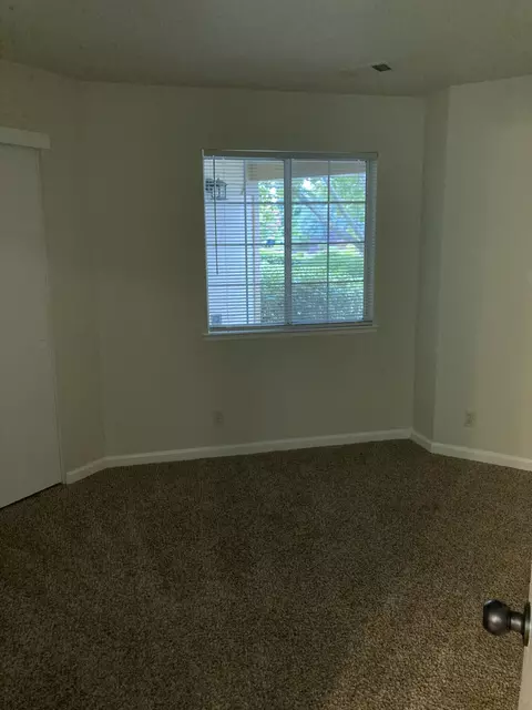 725 Fuller Ct, Redding, CA 96003 photo 21