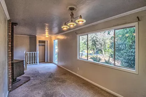 22131 Hidden Valley Dr, Redding, CA 96003 photo 6