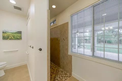 4117 Brittany Dr, Redding, CA 96002 photo 25