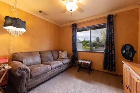 1022 Goodview Way, Redding, CA 96003 photo 12