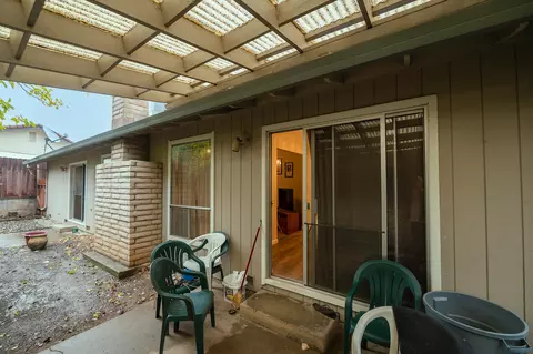 2572 Velia St, Redding, CA 96002 photo 22