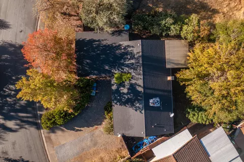 2572 Velia St, Redding, CA 96002 photo 25