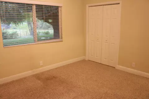 6912 Riverside Dr, Redding, CA 96001 photo 10