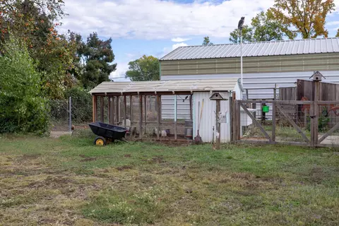 5871 Balls Ferry Rd, Anderson, CA 96007 photo 37