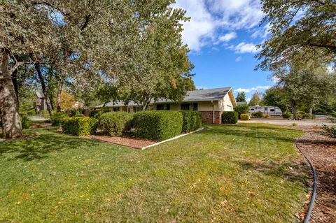 4721 Saratoga Dr, Redding, CA 96002 photo 87