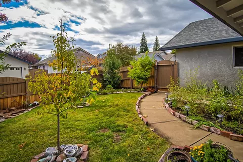 1763 Vera Cruz Trl, Redding, CA 96003 photo 31