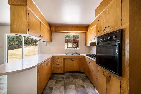 12010 Lake, Redding, CA 96003 photo 11