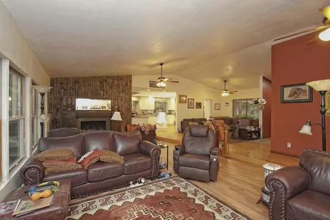 14615 Paynes Creek Rd, Red Bluff, CA 96080 photo 9