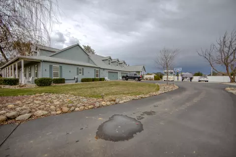 19550 Mockingbird Ln, Redding, CA 96002 photo 3