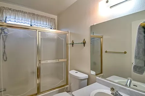 1724 Marlene Ave, Redding, CA 96002 photo 24