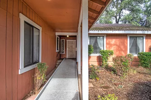 1724 Marlene Ave, Redding, CA 96002 photo 2