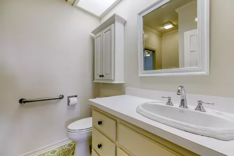 19112 Robledo Way, Redding, CA 96003 photo 17