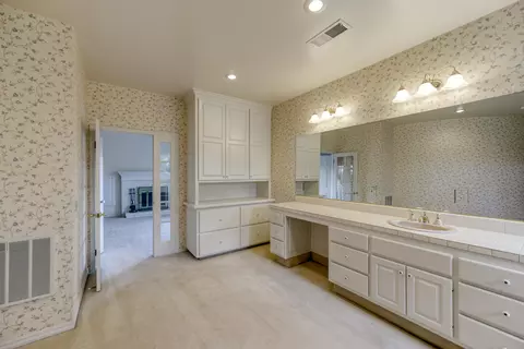 19112 Robledo Way, Redding, CA 96003 photo 50