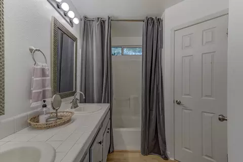 2151 Hemingway St, Redding, CA 96003 photo 18