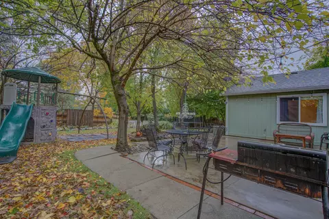 2151 Hemingway St, Redding, CA 96003 photo 26