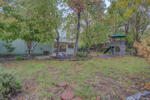 2151 Hemingway St, Redding, CA 96003 photo 31