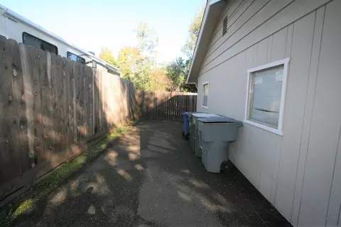 3656 Traverse St, Redding, CA 96002 photo 41