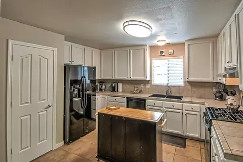 29575 Snuffy Ln, Round Mountain, CA 96084 photo 11