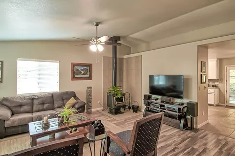 29575 Snuffy Ln, Round Mountain, CA 96084 photo 4