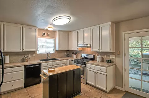 29575 Snuffy Ln, Round Mountain, CA 96084 photo 10