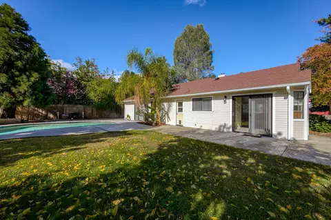 2217 Harlan Dr, Redding, CA 96003 photo 52