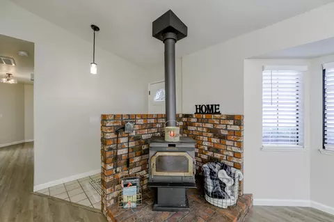 2217 Harlan Dr, Redding, CA 96003 photo 14