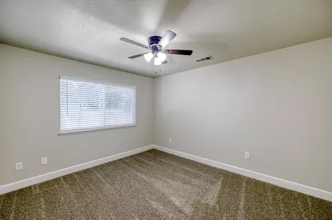 2217 Harlan Dr, Redding, CA 96003 photo 35