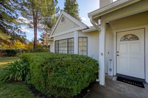 2217 Harlan Dr, Redding, CA 96003 photo 5