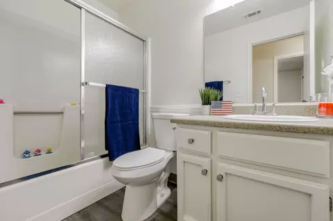 2217 Harlan Dr, Redding, CA 96003 photo 39