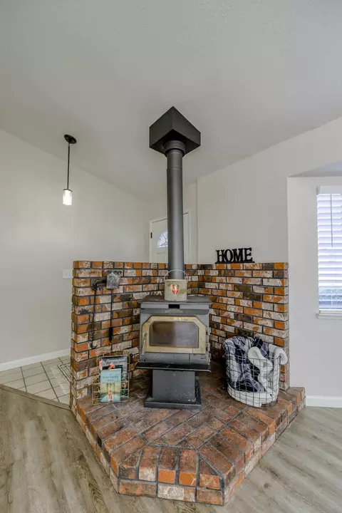 2217 Harlan Dr, Redding, CA 96003 photo 15