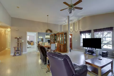 383 Vintage Path, Redding, CA 96003 photo 7