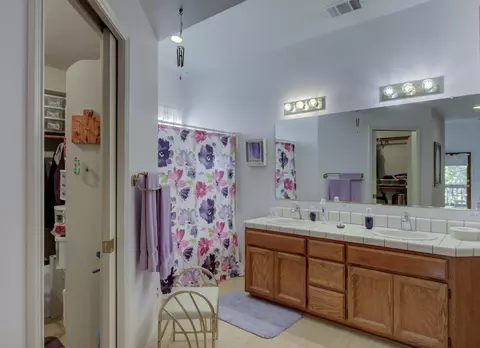 383 Vintage Path, Redding, CA 96003 photo 8