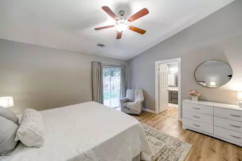 2185 Hacienda St, Redding, CA 96003 photo 20