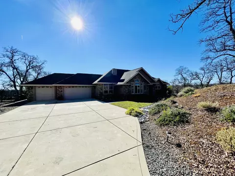 20465 The Oaks Dr, Red Bluff, CA 96080 photo 5