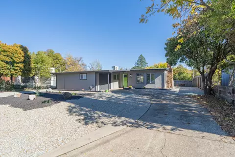 2909 Fairway Ave, Redding, CA 96002 photo 4