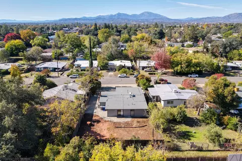 2909 Fairway Ave, Redding, CA 96002 photo 48