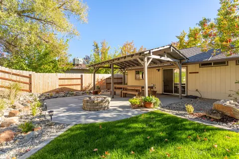 2870 Salmonberry Dr, Redding, CA 96003 photo 20