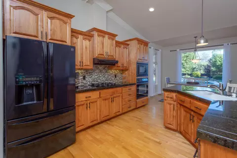 4321 Key West Dr, Redding, CA 96002 photo 5