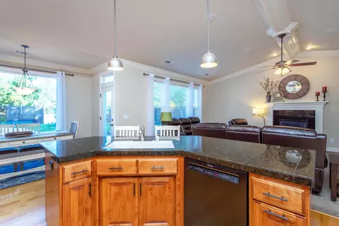 4321 Key West Dr, Redding, CA 96002 photo 6