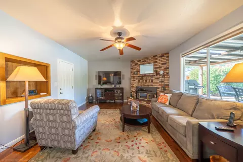 9048 Simmons Rd, Redding, CA 96001 photo 14