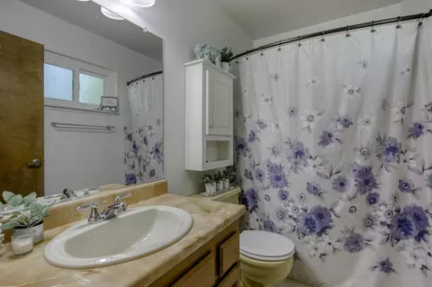 5637 Cascade Dr, Redding, CA 96003 photo 10