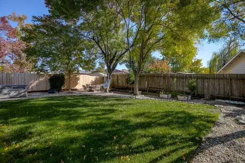 5637 Cascade Dr, Redding, CA 96003 photo 21