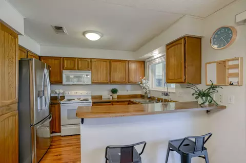 5637 Cascade Dr, Redding, CA 96003 photo 7